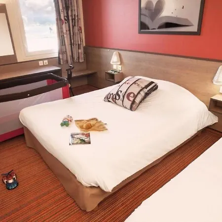 Hotel Ace Bordeaux-cestas 3*