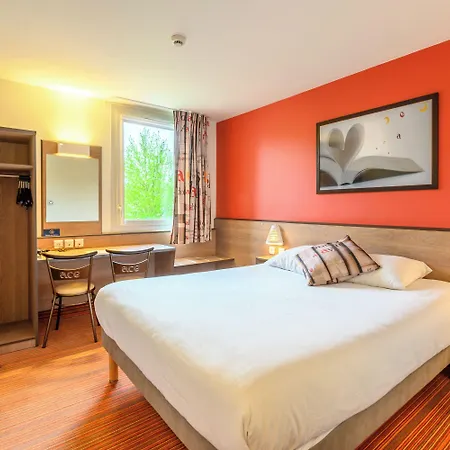 Hotel Ace Bordeaux-cestas 3*