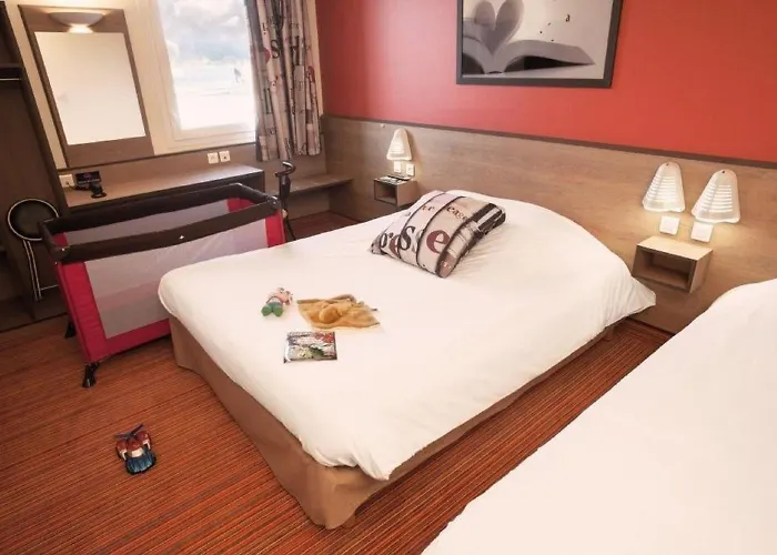 Hotel Ace Bordeaux-cestas 3*